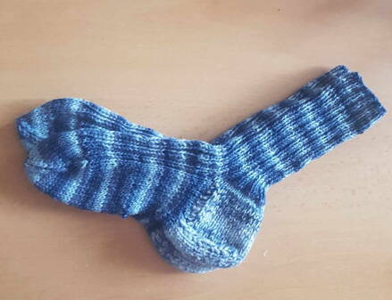 Ručně pletené ponožky modré